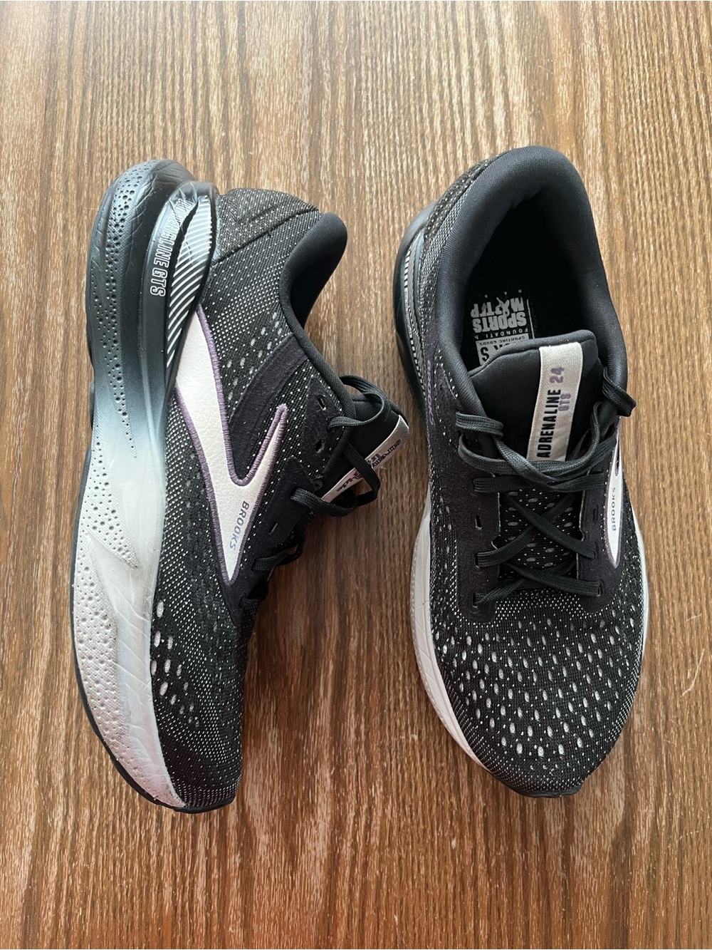 Brooks Glycerin GTS 24 Women's Size 7.5 B (Medium) Running Shoes Black